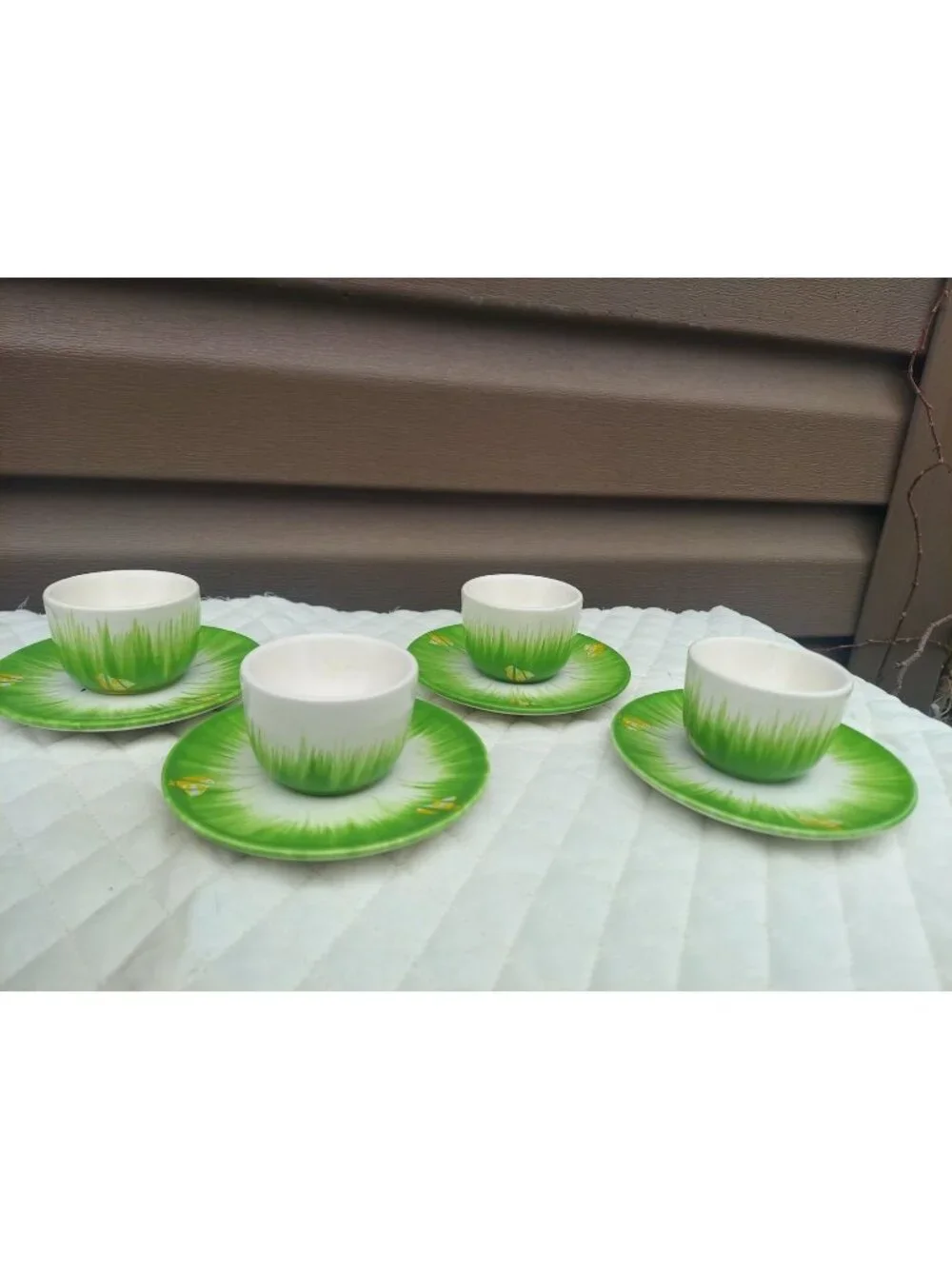 4 Pottery Barn Egg Cups Chicks in Grass